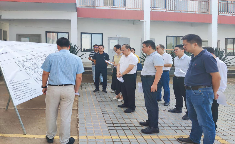 廣西壯族自治區(qū)人大常委會調研組到市政公司崇左產(chǎn)業(yè)園項目調研