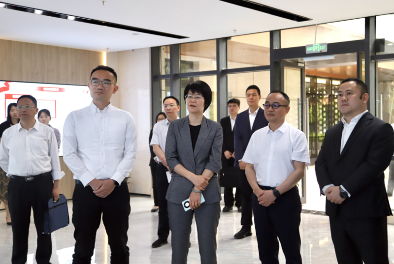 邱虹調研中國化學四化建岳陽自貿片區綜合體項目建設